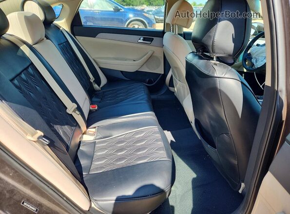 5NPE24AF5HH448775 2017 HYUNDAI SONATA Gray Vista de los asientos traseros