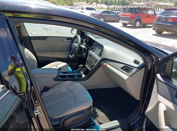5NPE24AF5HH448923 2017 HYUNDAI SONATA Black Vista interior delantera