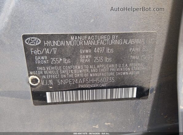5NPE24AF5HH560735 2017 HYUNDAI SONATA Silver Widok komory silnika