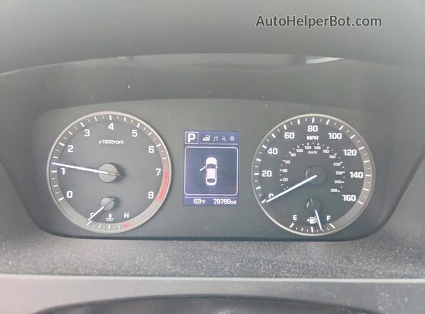 5NPE24AF5HH565739 2017 HYUNDAI SONATA Silver Սարքավորումների վահանակի տեսք