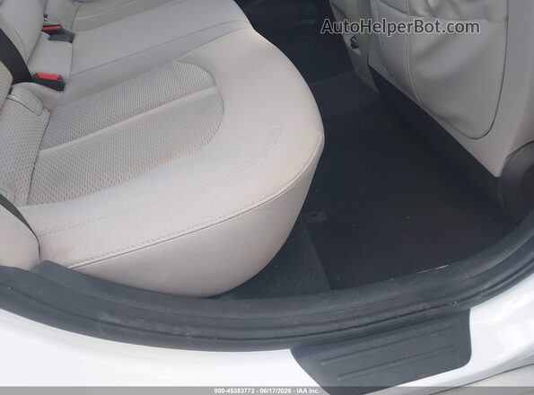 5NPE24AF5HH576823 2017 HYUNDAI SONATA Белый Вид наклейки с VIN-кодом