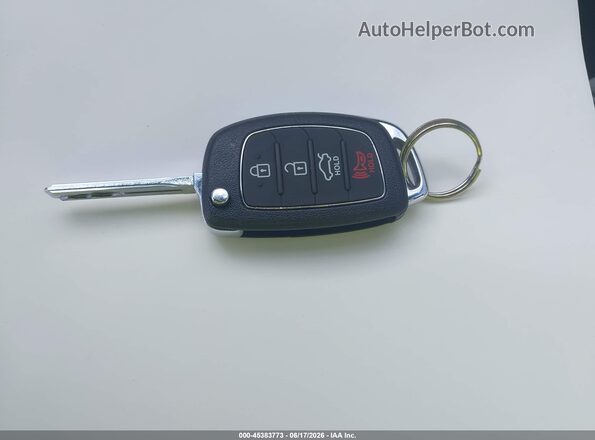 5NPE24AF5HH576823 2017 HYUNDAI SONATA Белый Вид панели приборов