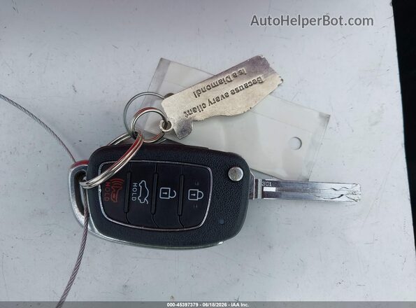 5NPE24AF5JH668746 2018 HYUNDAI SONATA White Dashboard view