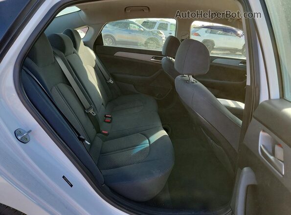 5NPE24AF5JH696515 2018 HYUNDAI SONATA White უკანა სავარძლების ხედი