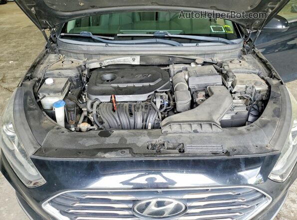 5NPE24AF5JH725320 2018 HYUNDAI SONATA Black Вид задньої частини салону
