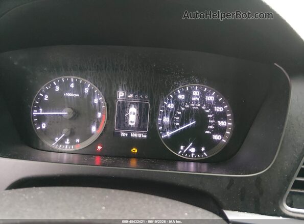 5NPE24AF6HH454231 2017 HYUNDAI SONATA Red Вид задніх сидінь