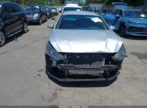 5NPE24AF6JH680419 2018 HYUNDAI SONATA Silver Front view