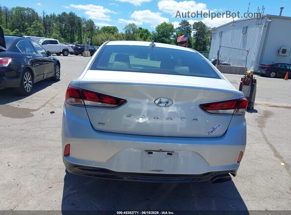 5NPE24AF6JH680419 2018 HYUNDAI SONATA Silver 