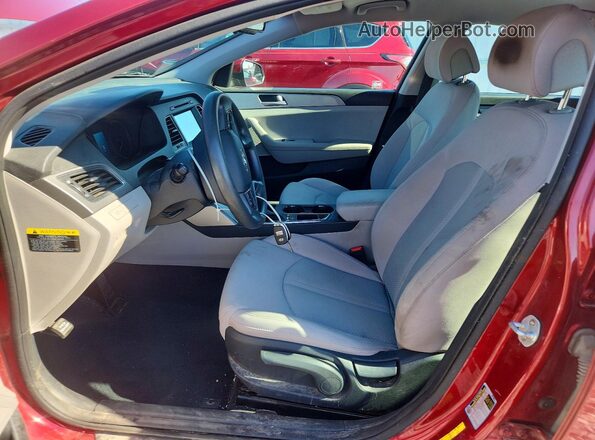 5NPE24AF7GH287893 2016 HYUNDAI SONATA Red Front interior view