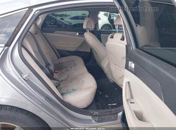 5NPE24AF7HH452990 2017 HYUNDAI SONATA Silver Vista de la etiqueta del VIN