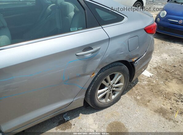 5NPE24AF7HH526859 2017 HYUNDAI SONATA Silver Вид спереду