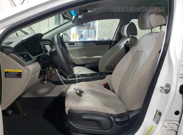 5NPE24AF7HH545248 2017 HYUNDAI SONATA White Vista interior delantera
