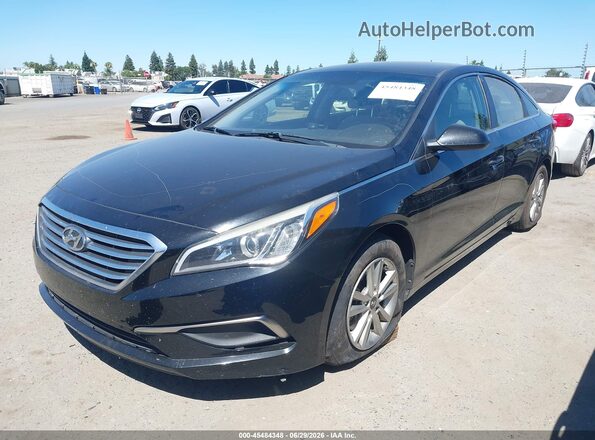 5NPE24AF7HH547663 2017 HYUNDAI SONATA Черный Передняя левая четверть