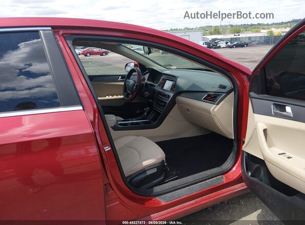 5NPE24AF7HH560770 2017 HYUNDAI SONATA Red წინა სალონის ხედი