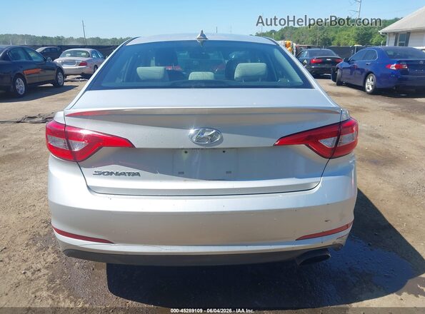 5NPE24AF7HH588701 2017 HYUNDAI SONATA Silver 
