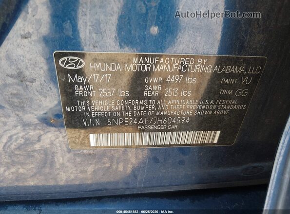 5NPE24AF7JH604594 2018 HYUNDAI SONATA Blue ძრავის განყოფილების ხედი