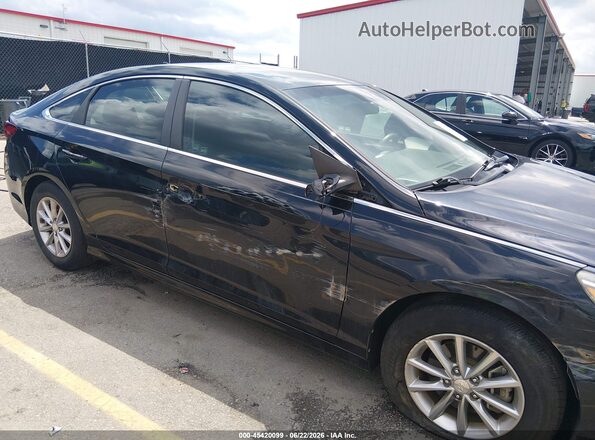 5NPE24AF7JH646389 2018 HYUNDAI SONATA Black Вид спереду
