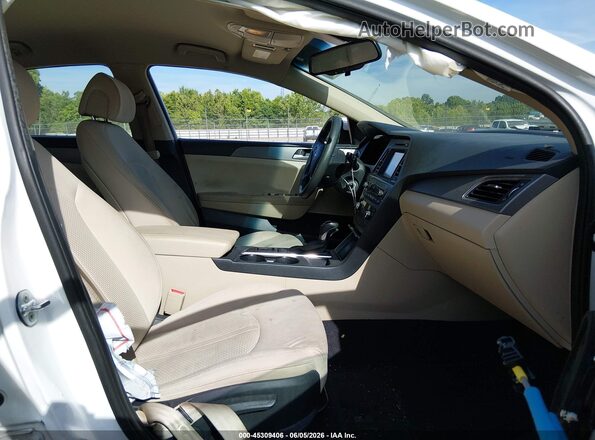 5NPE24AF8GH271928 2016 HYUNDAI SONATA White წინა სალონის ხედი