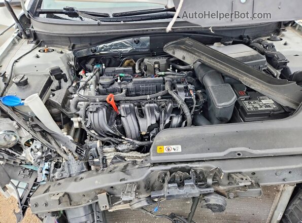 5NPE24AF8GH298403 2016 HYUNDAI SONATA Silver Вид задньої частини салону