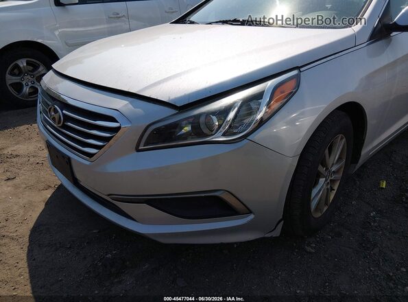 5NPE24AF8HH516972 2017 HYUNDAI SONATA Silver Դիմացի տեսք