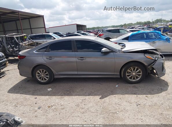 5NPE24AF8KH770222 2019 HYUNDAI SONATA Gray Սալոնի հետևի տեսք