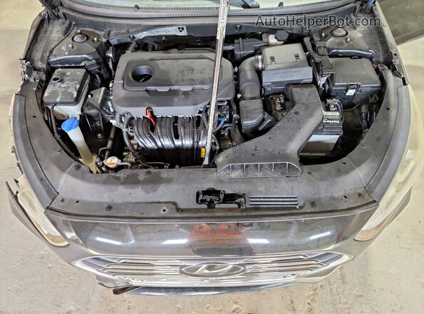 5NPE24AF9JH606377 2018 HYUNDAI SONATA Черный Вид задней части салона