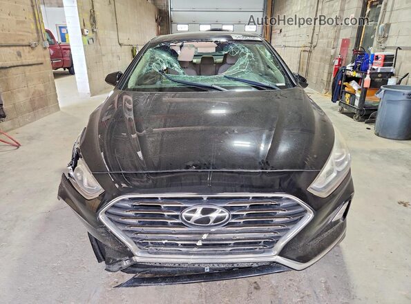 5NPE24AF9JH606377 2018 HYUNDAI SONATA Черный Вид спереди