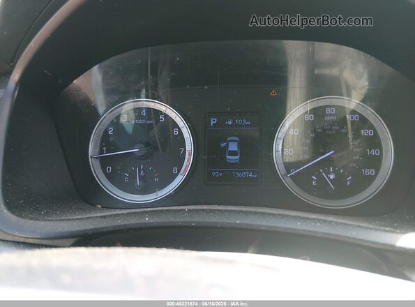 5NPE24AF9JH615161 2018 HYUNDAI SONATA Red Հետևի նստատեղերի տեսք