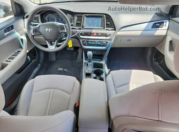 5NPE24AF9JH652825 2018 HYUNDAI SONATA Charcoal Առջևի վահանակի տեսք