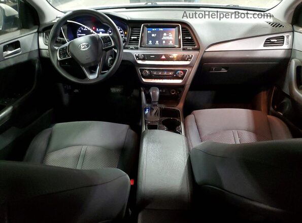 5NPE24AF9KH804460 2019 HYUNDAI SONATA White Вид панелі приладів