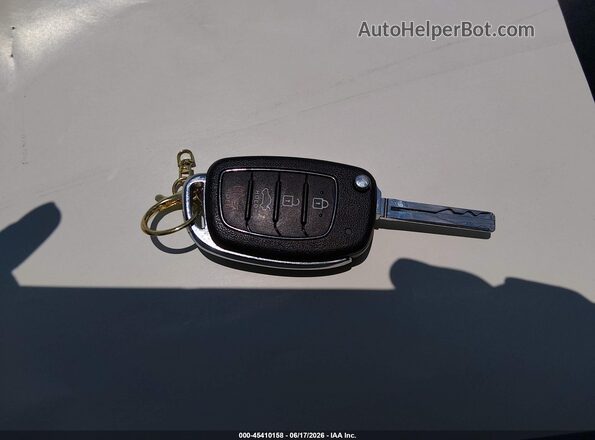 5NPE24AF9KH805916 2019 HYUNDAI SONATA Черный Вид панели приборов