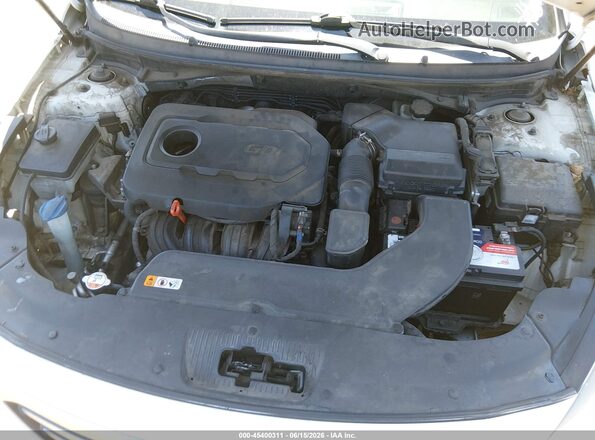 5NPE24AFXHH522207 2017 HYUNDAI SONATA White 