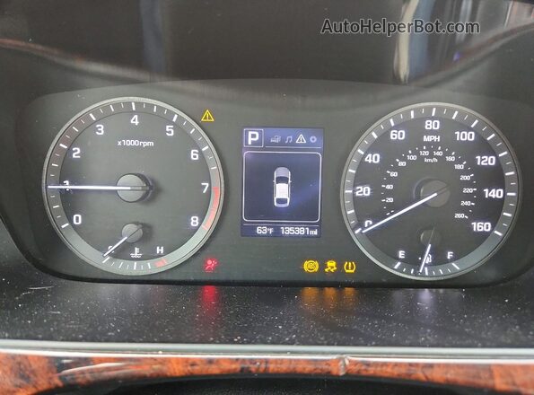 5NPE24AFXHH526807 2017 HYUNDAI SONATA Red 