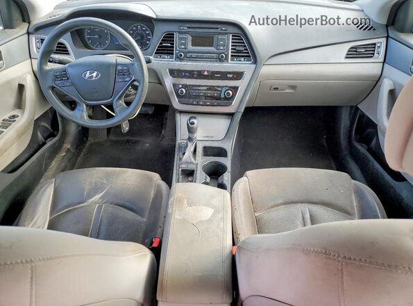 5NPE24AFXHH569477 2017 HYUNDAI SONATA Silver Вид панелі приладів