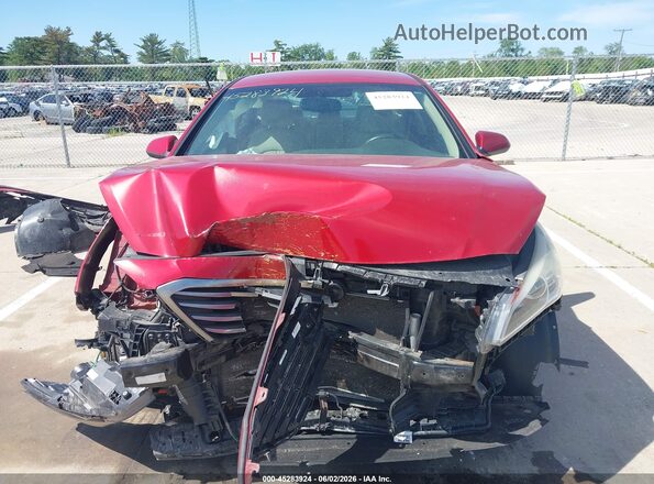 5NPE24AFXHH595416 2017 HYUNDAI SONATA Красный Вид задней части салона