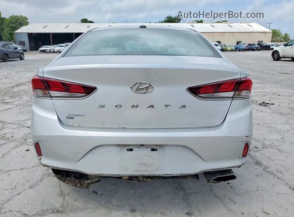 5NPE24AFXJH618232 2018 HYUNDAI SONATA Серебряный 