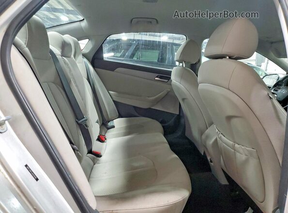 5NPE24AFXJH626699 2018 HYUNDAI SONATA Silver Rear seats view