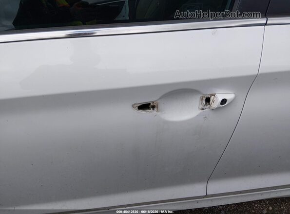 5NPE24AFXJH663901 2018 HYUNDAI SONATA White Vista frontal