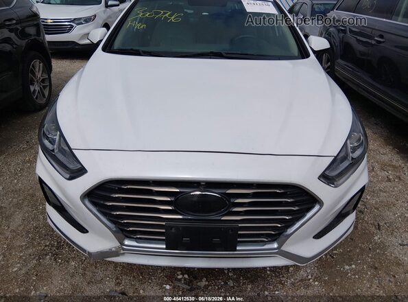 5NPE24AFXJH663901 2018 HYUNDAI SONATA White Vista del cuadro de instrumentos