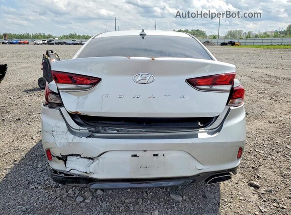 5NPE24AFXJH686126 2018 HYUNDAI SONATA Silver Вид ззаду