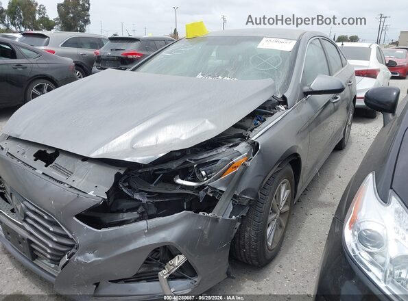 5NPE24AFXJH726141 2018 HYUNDAI SONATA Gray Front left