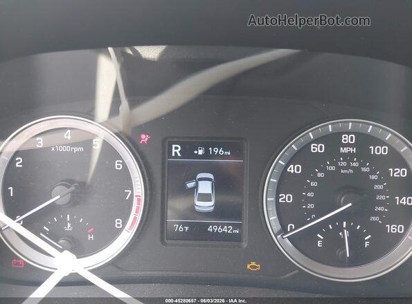 5NPE24AFXJH726141 2018 HYUNDAI SONATA Gray Rear seats view
