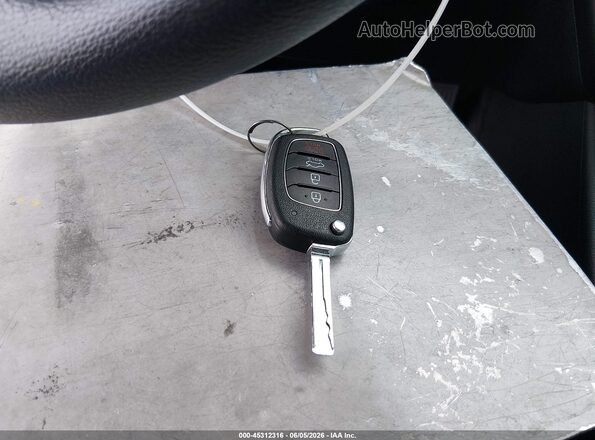 5NPE24AFXKH750411 2019 HYUNDAI SONATA White Вид панелі приладів