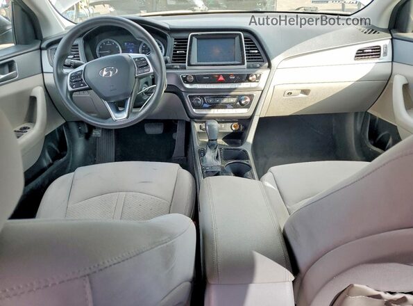 5NPE24AFXKH752420 2019 HYUNDAI SONATA Gray წინა პანელის ხედი