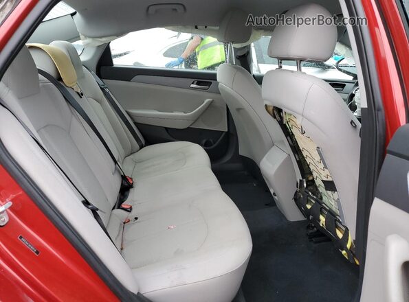5NPE24AFXKH819730 2019 HYUNDAI SONATA Red უკანა სავარძლების ხედი
