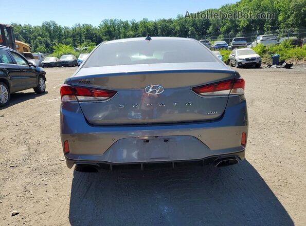 5NPE34AB1JH675266 2018 HYUNDAI SONATA Gray Вид ззаду