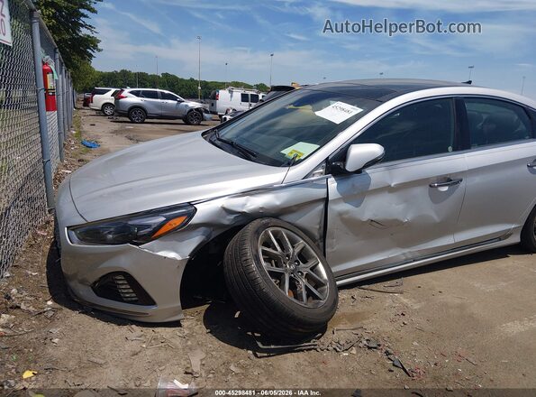 5NPE34AB2KH745701 2019 HYUNDAI SONATA Silver Front view