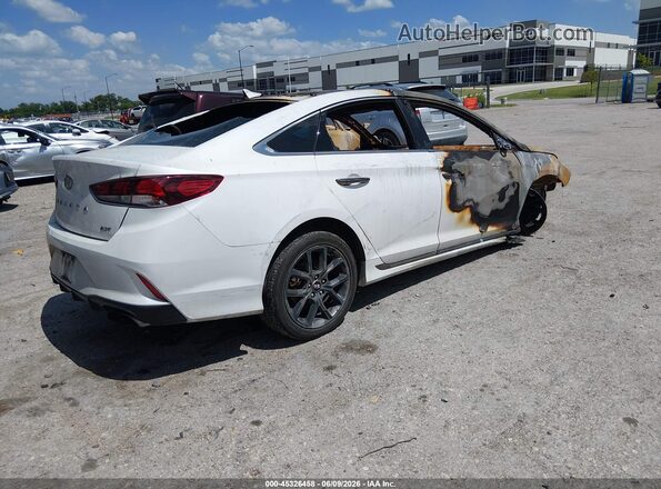5NPE34AB3JH663894 2018 HYUNDAI SONATA White Հետևի աջ