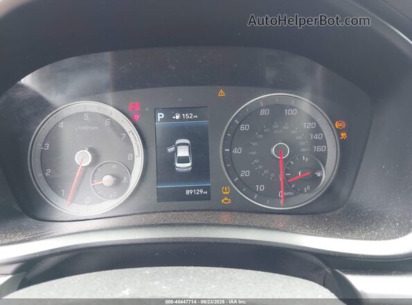 5NPE34AB7JH658858 2018 HYUNDAI SONATA Серебряный Вид задних сидений