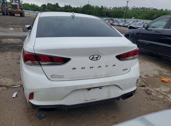 5NPE34AB7JH672582 2018 HYUNDAI SONATA White უკანა ხედი
